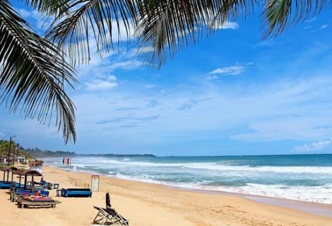  Hikkaduwa Beach